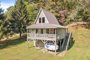New Riverfront property Sasquatch Cabin